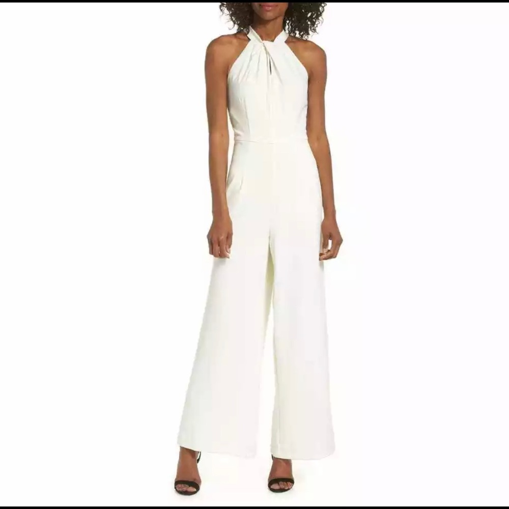 JULIA JORDAN Women's Ivory Halter Neck Jumpsuit NWOT Size 8